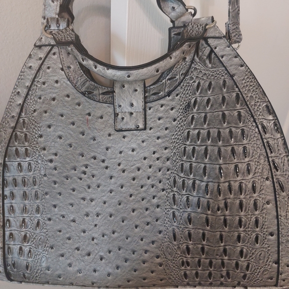 CATO Women's Faux Crocodile Print Large Fashion Gray and Black Handbag - Picture 4 of 15